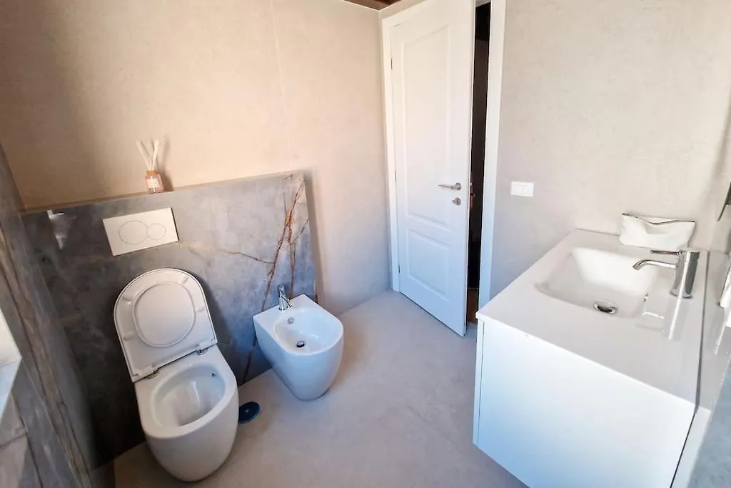 Poppy Loft Apartment Grottaferrata