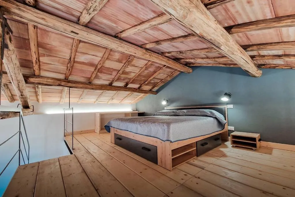Poppy Loft Apartment Grottaferrata Italy