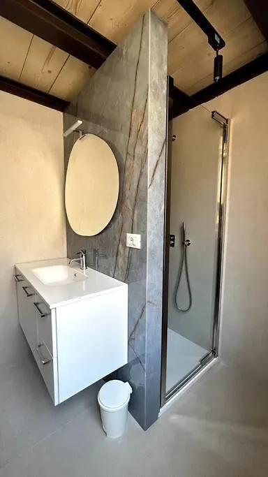 Poppy Loft Apartment Grottaferrata 0*,